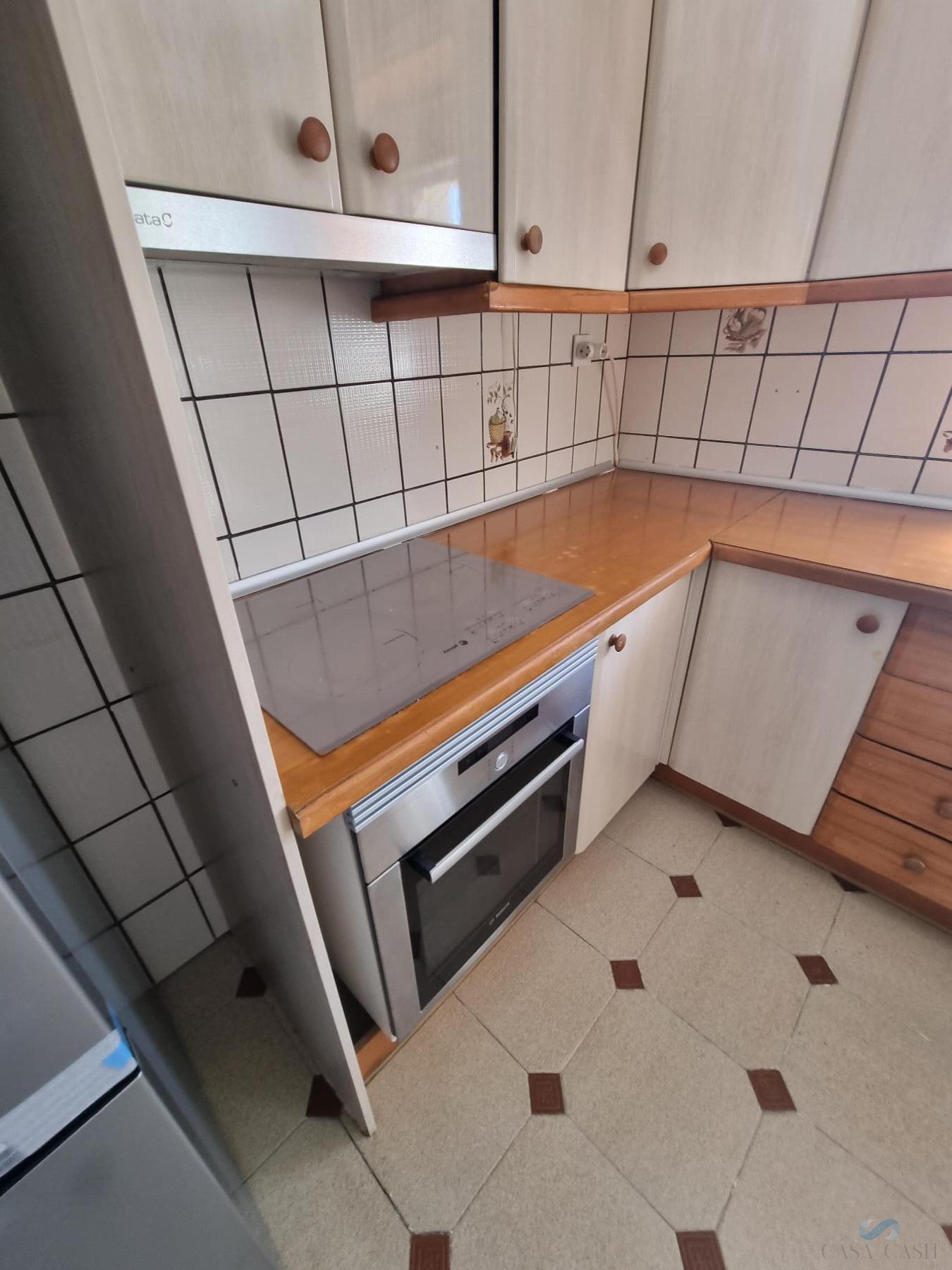 For rent of flat in Granada