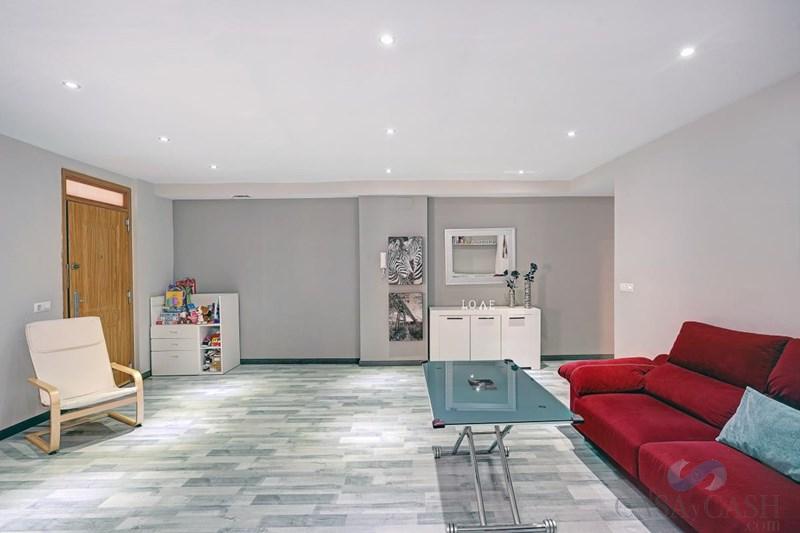 De vânzare din apartament în Padul