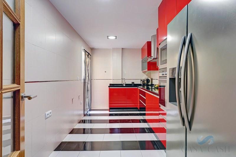 De vânzare din apartament în Padul