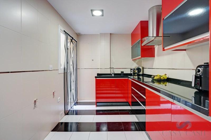 De vânzare din apartament în Padul