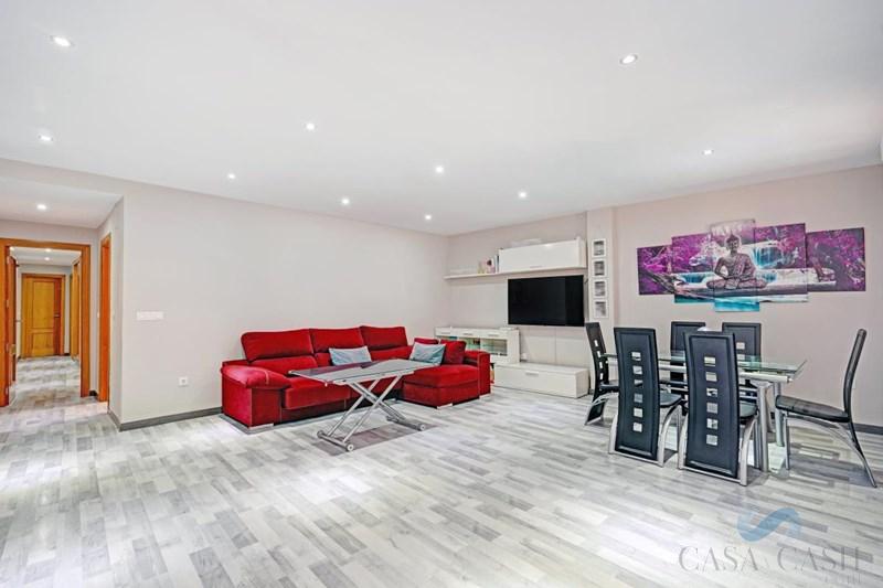 De vânzare din apartament în Padul
