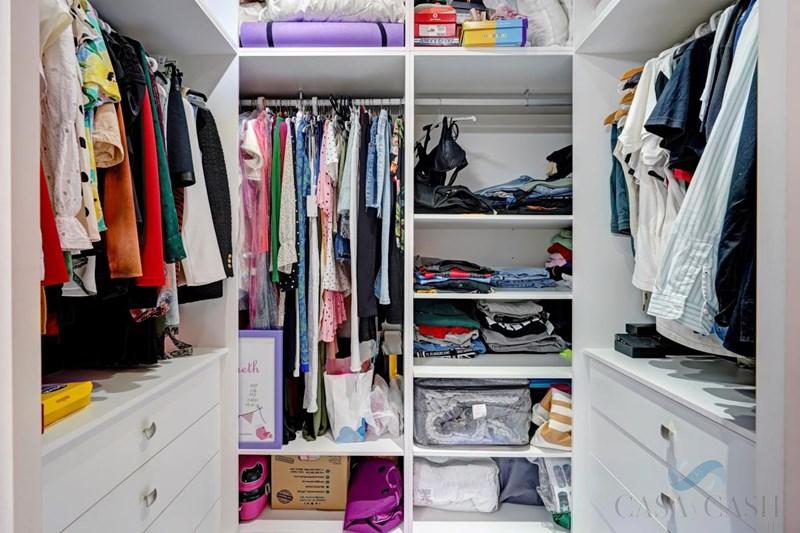 De vânzare din apartament în Padul