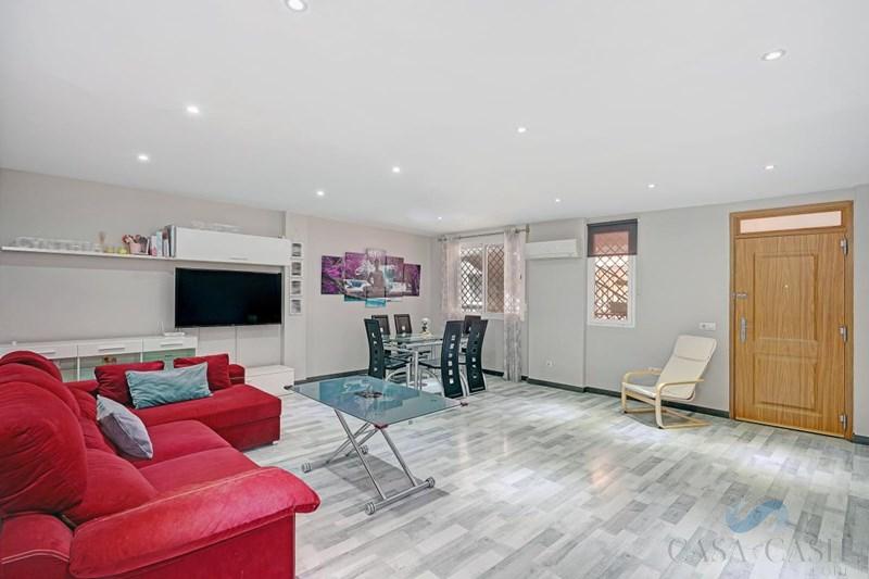 De vânzare din apartament în Padul