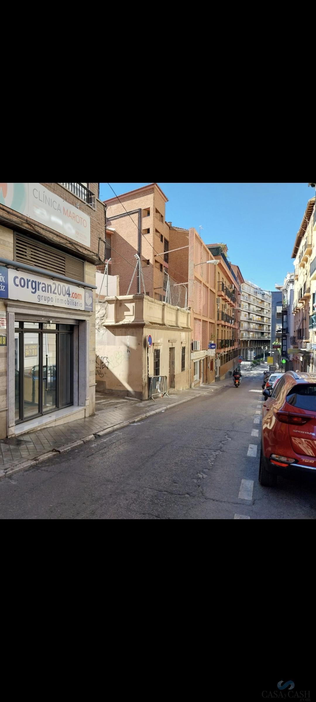 De vânzare din spații comerciale în Granada