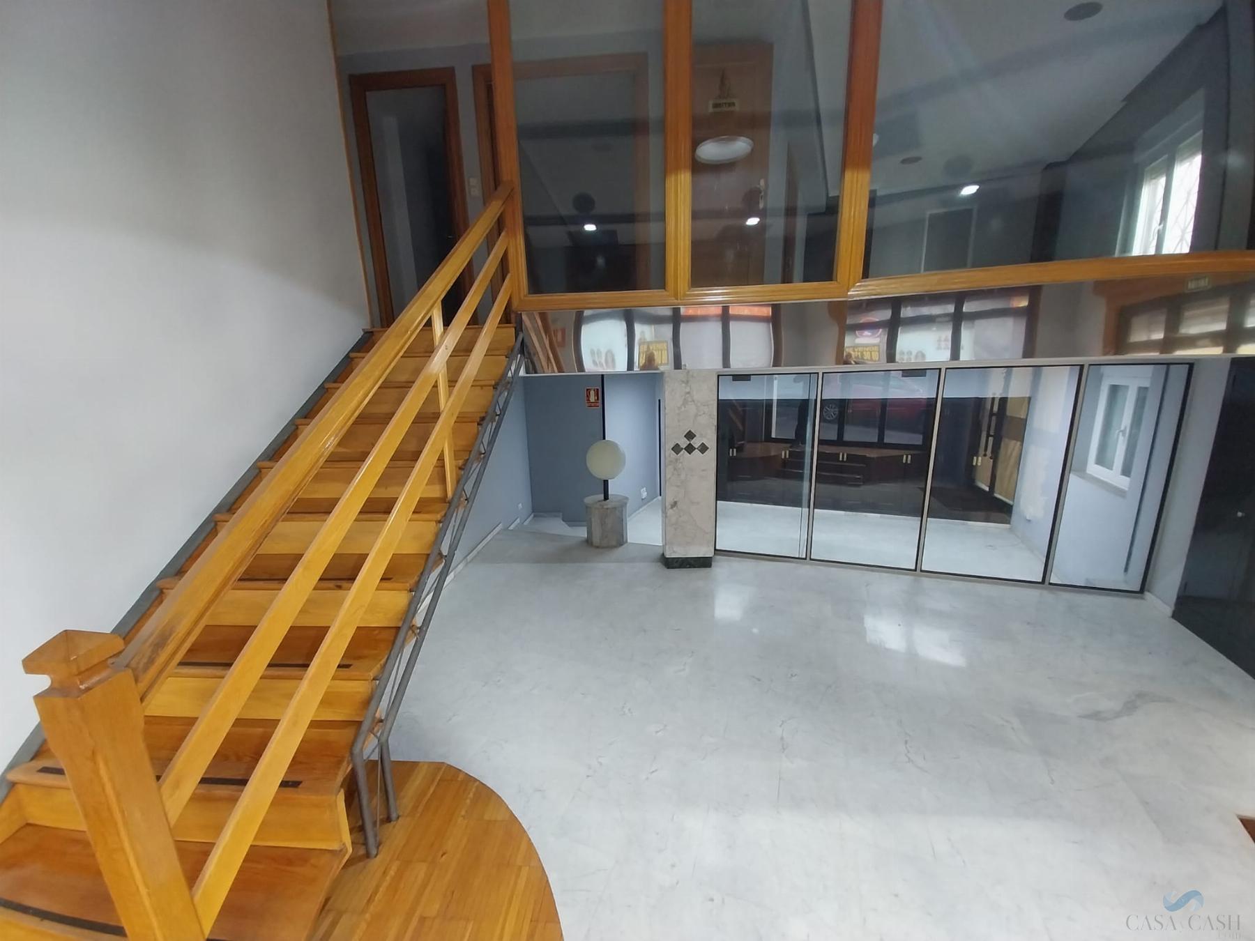 De vânzare din spații comerciale în Granada