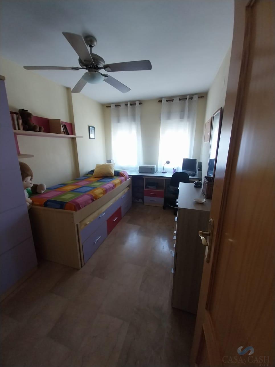 De vânzare din casă în Peligros