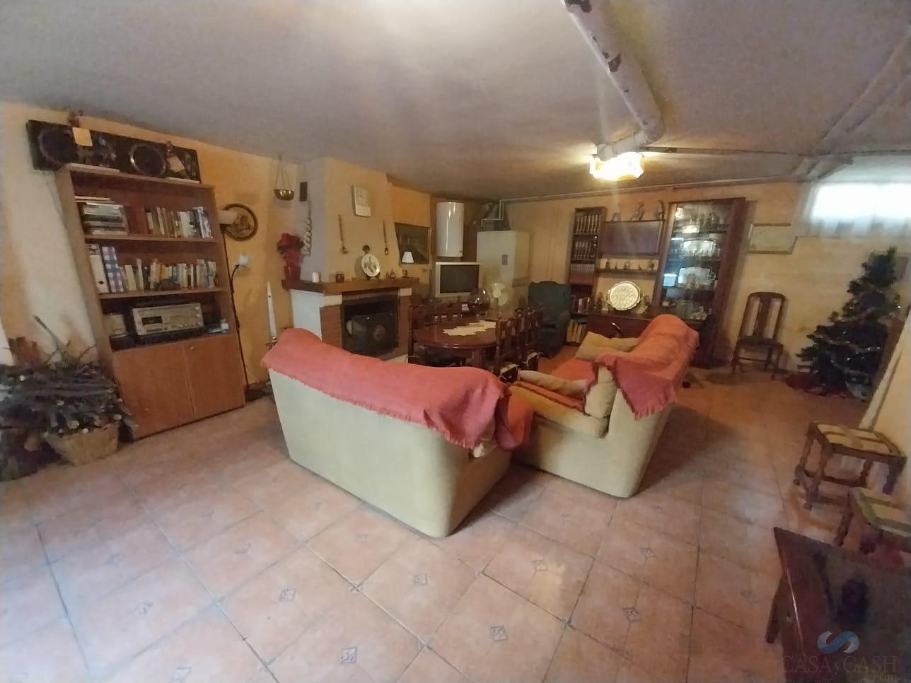 De vânzare din casă în Peligros