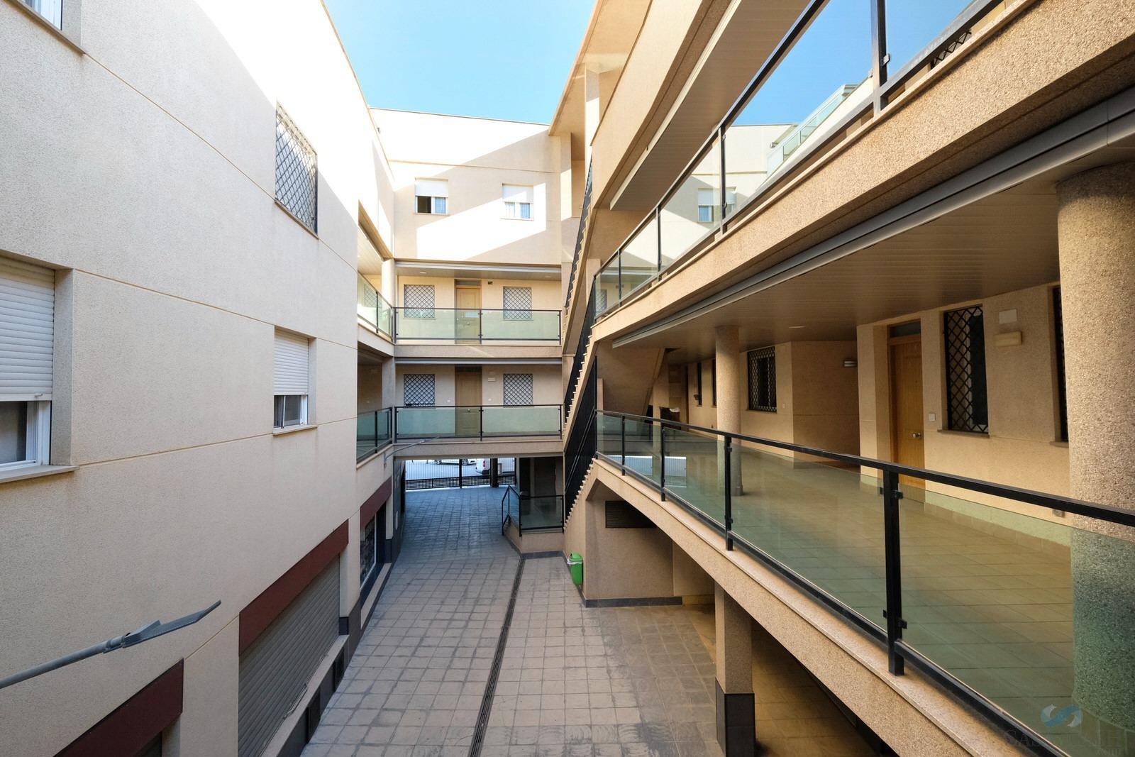 For sale of flat in Padul