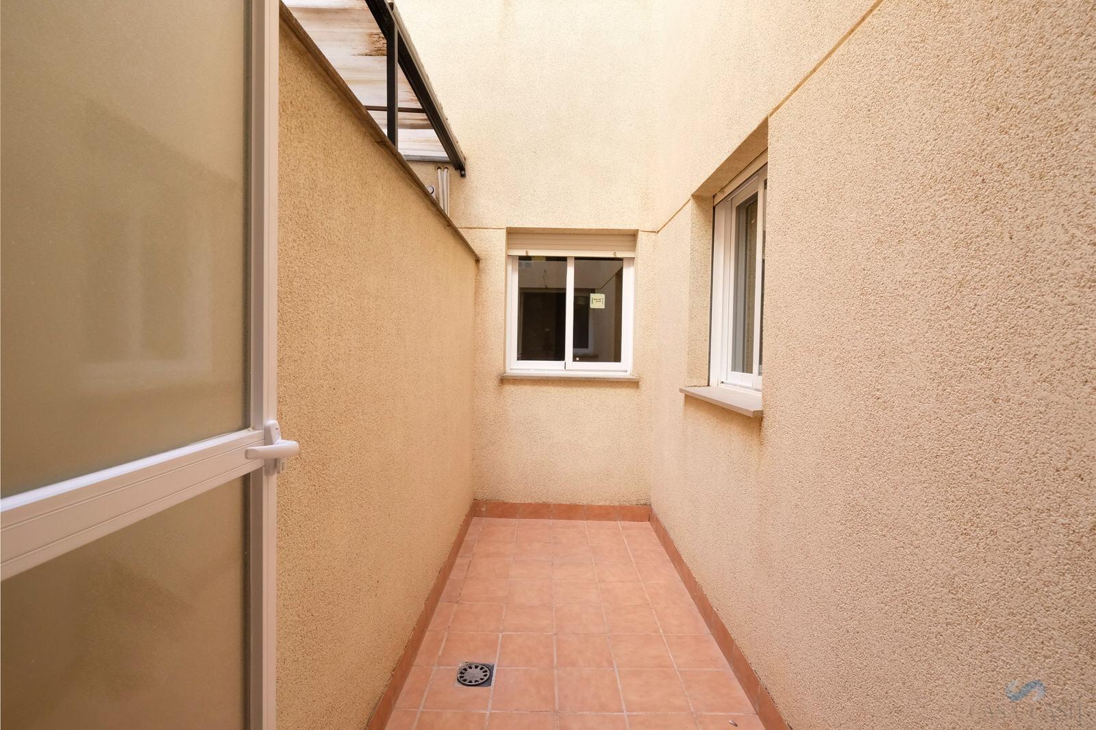 For sale of flat in Padul