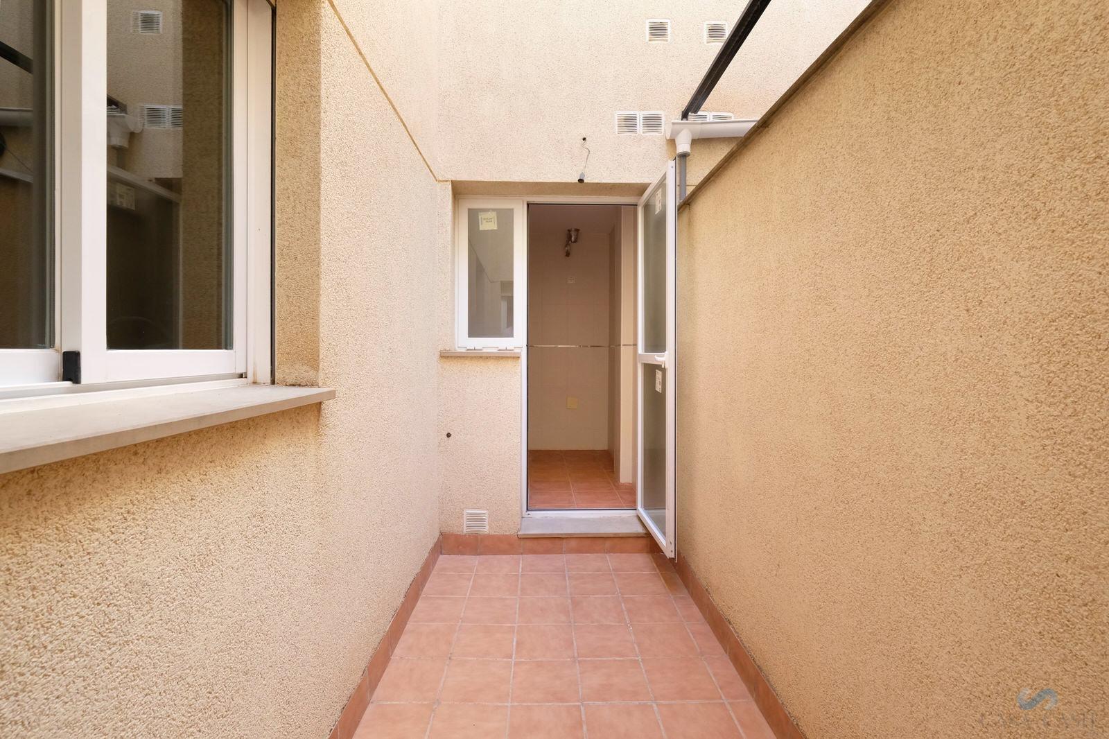 For sale of flat in Padul