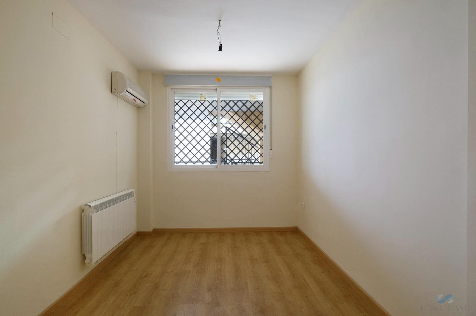 For sale of flat in Padul