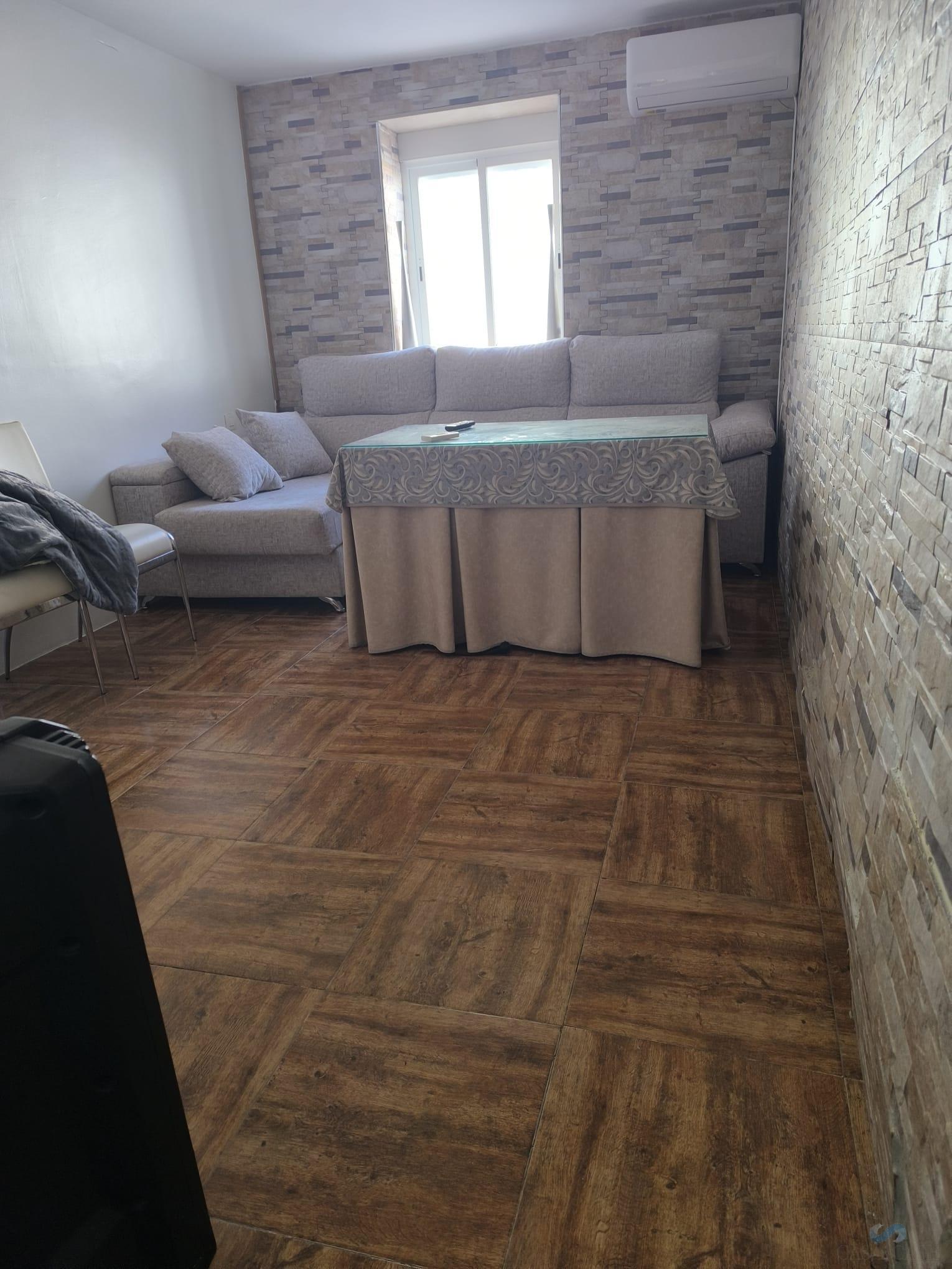 For sale of house in Chimeneas