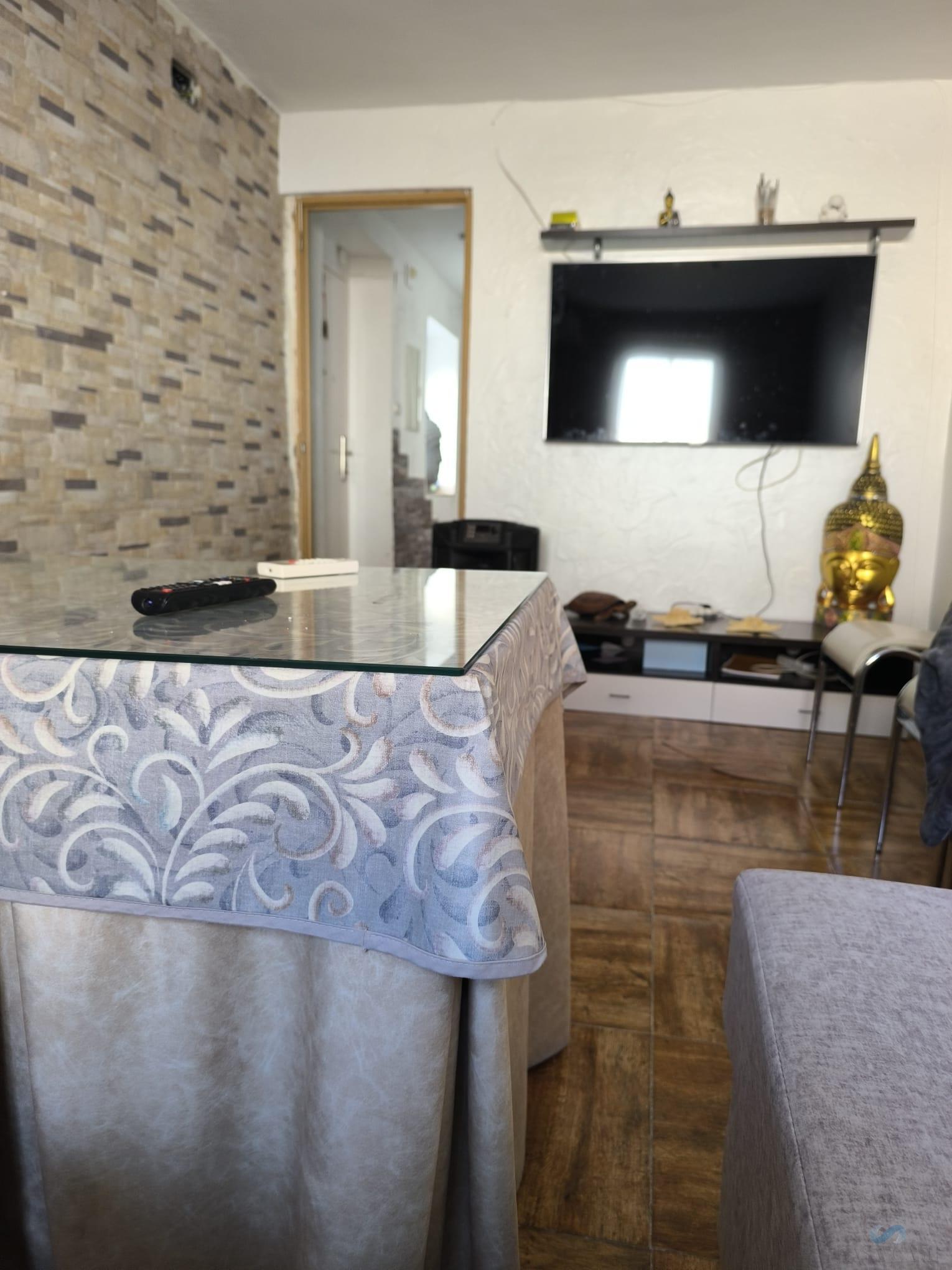 For sale of house in Chimeneas