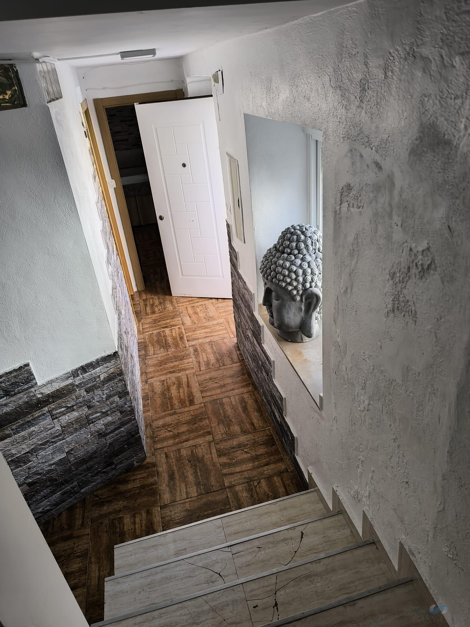 For sale of house in Chimeneas