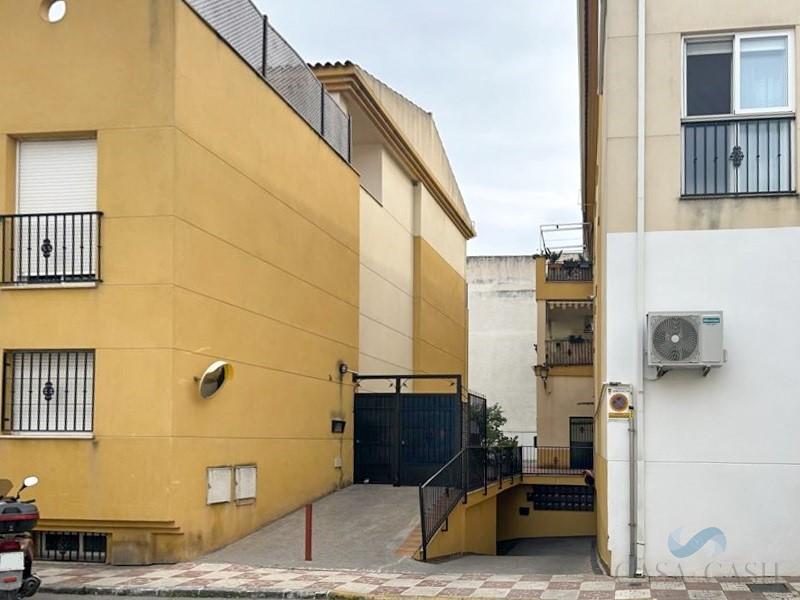 For sale of penthouse in Churriana de la Vega