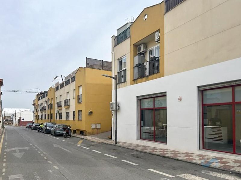 For sale of penthouse in Churriana de la Vega