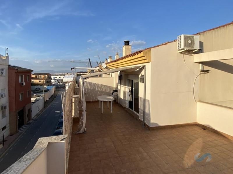 For sale of penthouse in Churriana de la Vega