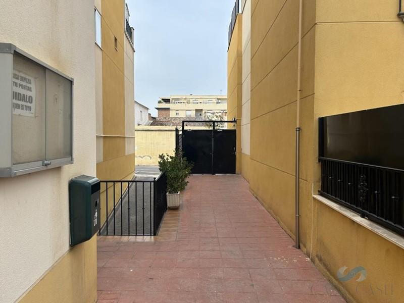 For sale of penthouse in Churriana de la Vega