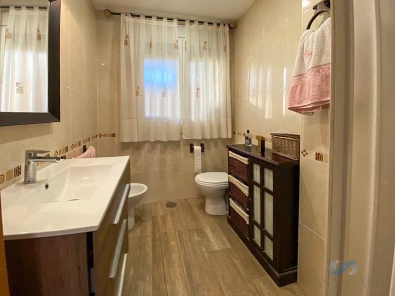 For sale of penthouse in Churriana de la Vega
