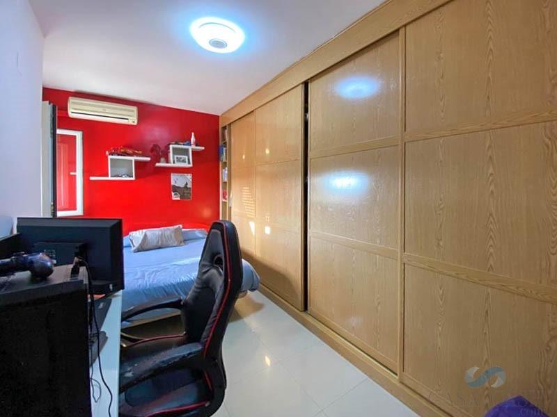 For sale of penthouse in Churriana de la Vega