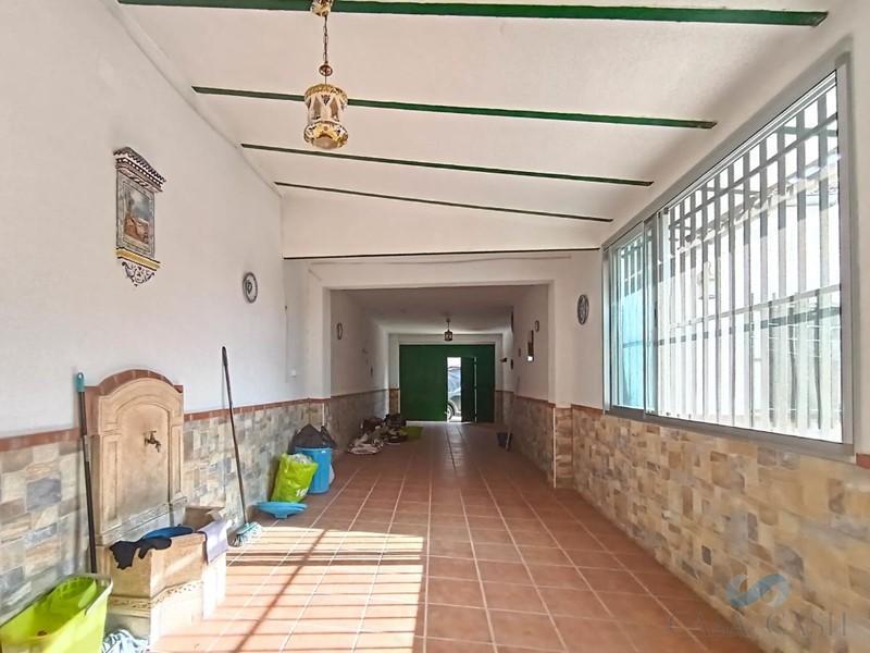For sale of house in Belicena