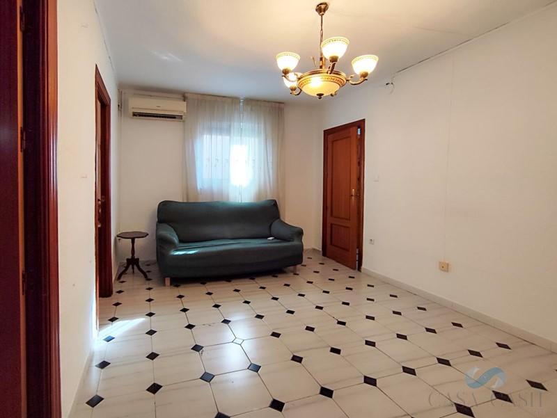 For sale of house in Santa Fe