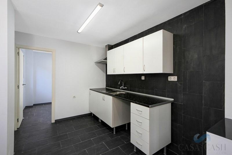 For sale of flat in Motril