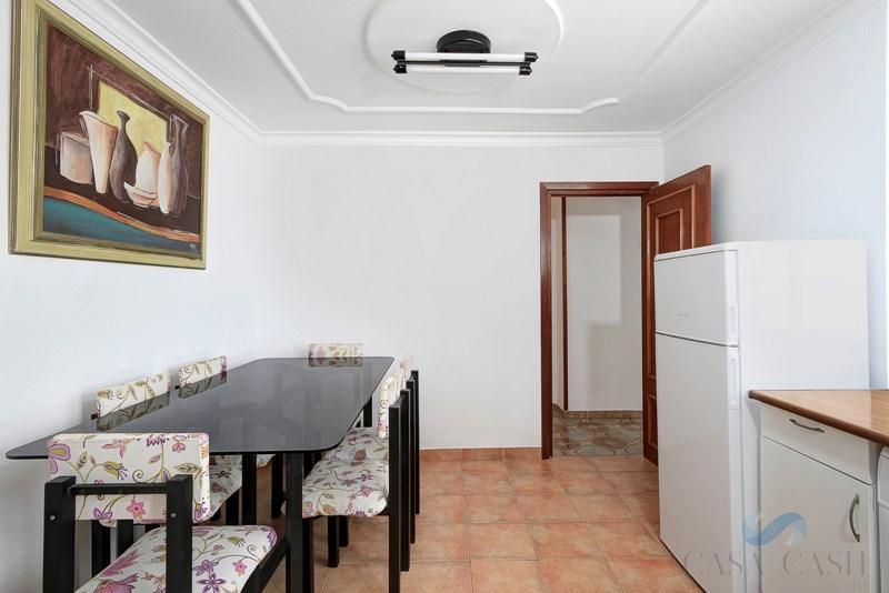 For sale of flat in Motril