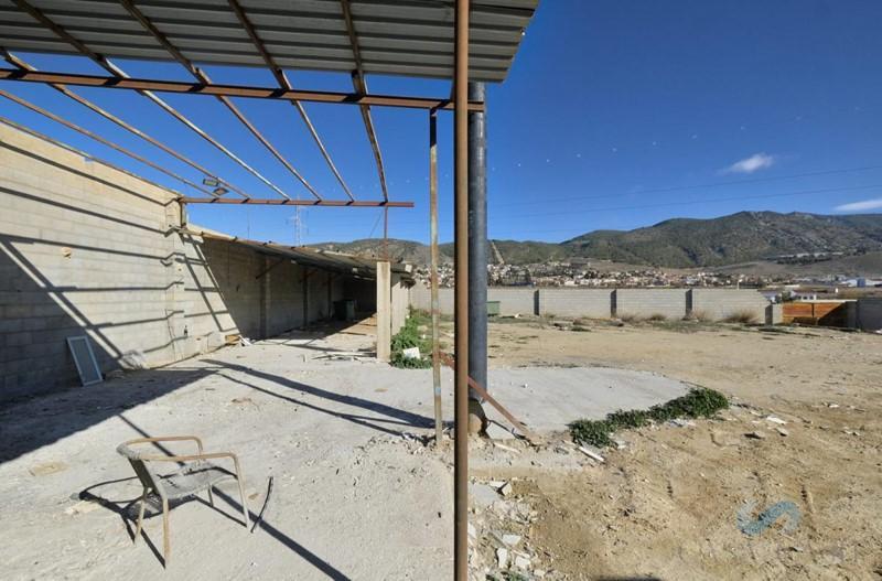 For sale of rural property in Padul