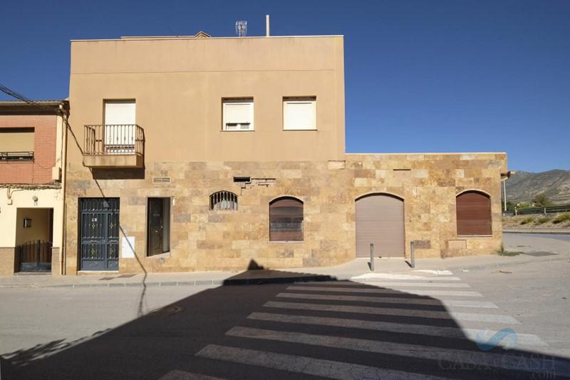 Venda de local comercial a Dúrcal