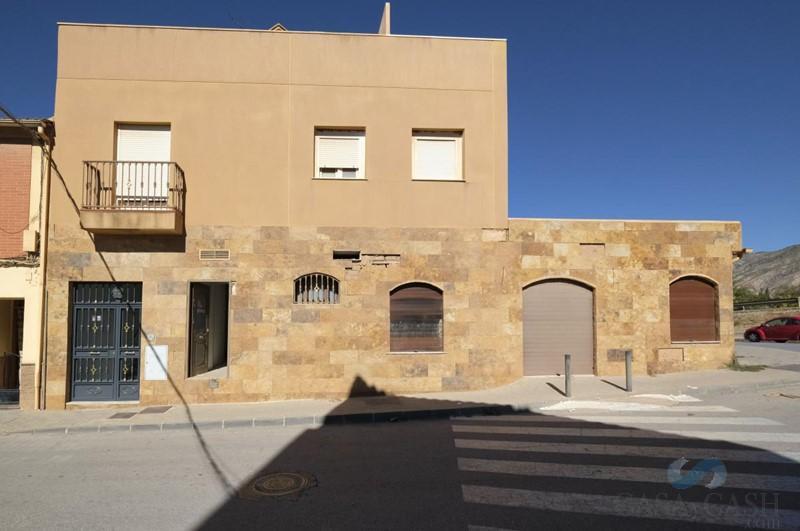 Venda de local comercial a Dúrcal