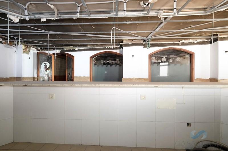Venda de local comercial a Dúrcal