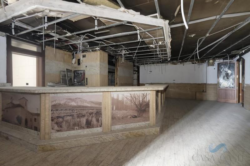 Venda de local comercial a Dúrcal