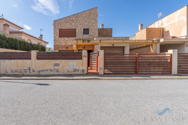 Venda de chalé em Dúrcal