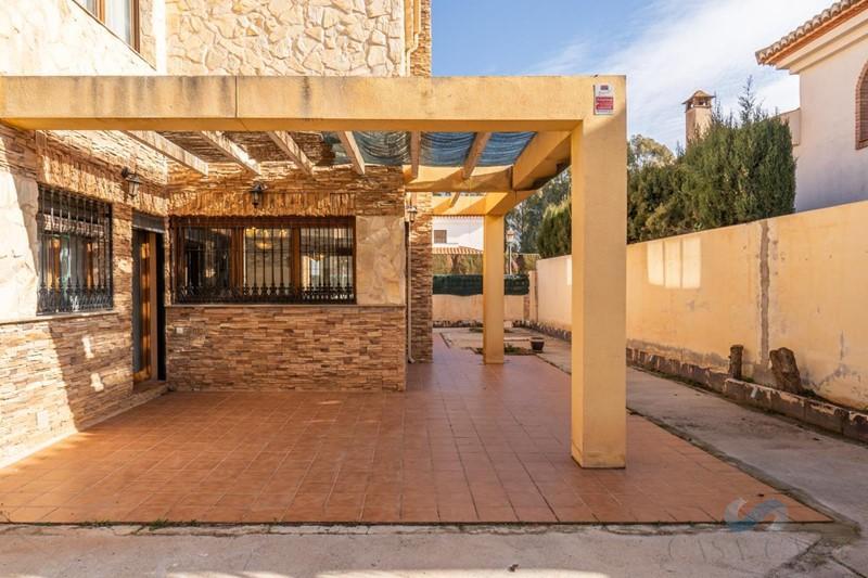 Venda de chalé em Dúrcal