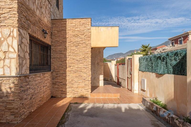 Venda de chalé em Dúrcal