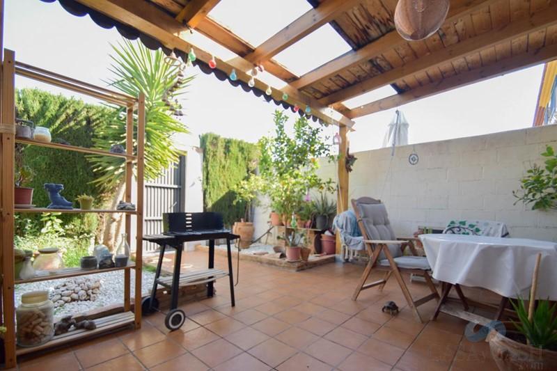 Venda de casa em Ogíjares