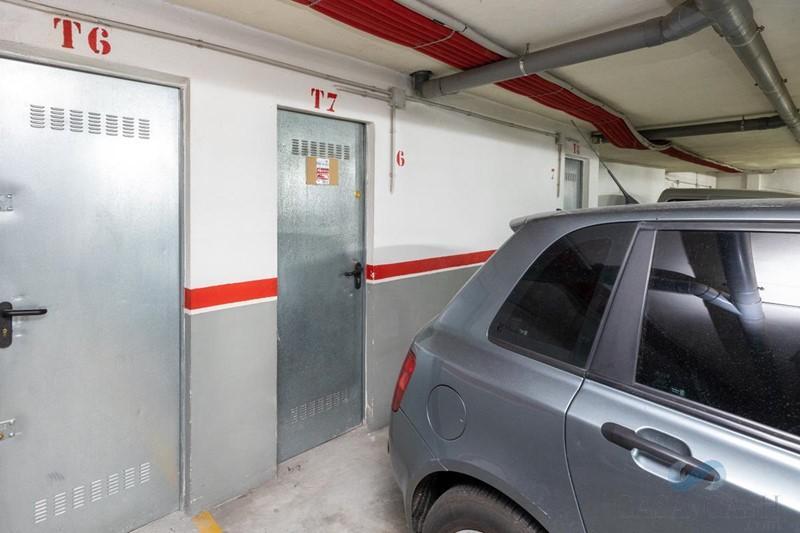 For sale of flat in Albolote