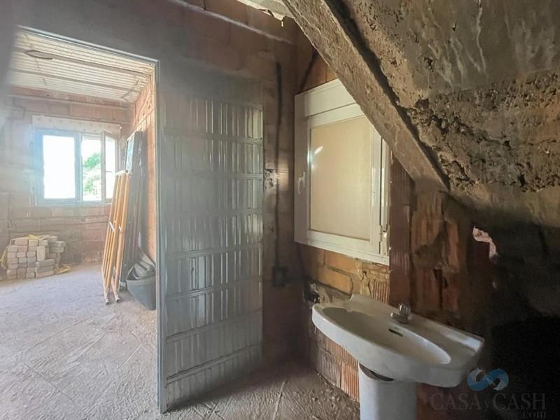 Venta de casa en Vélez de Benaudalla Venta de casa en Vélez de Benaudalla