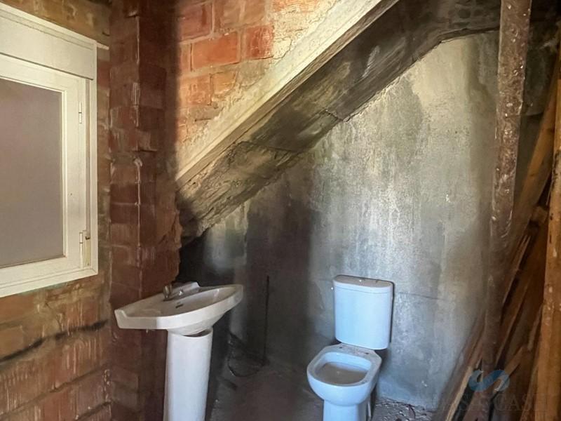 Venta de casa en Vélez de Benaudalla Venta de casa en Vélez de Benaudalla