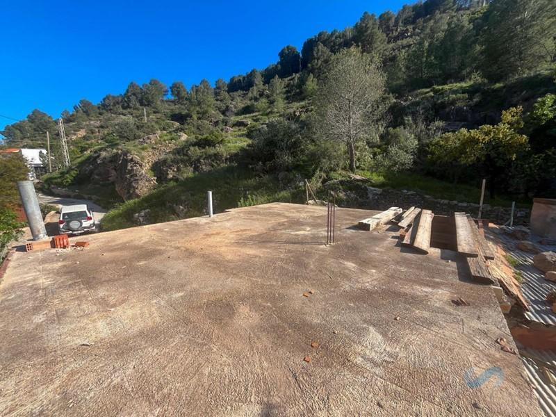 Venta de casa en Vélez de Benaudalla Venta de casa en Vélez de Benaudalla