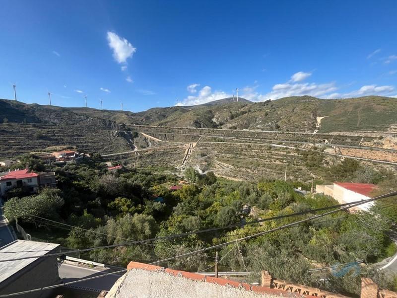 Venta de casa en Vélez de Benaudalla Venta de casa en Vélez de Benaudalla