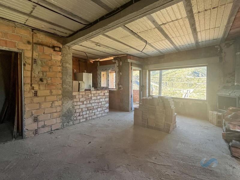 Venta de casa en Vélez de Benaudalla Venta de casa en Vélez de Benaudalla