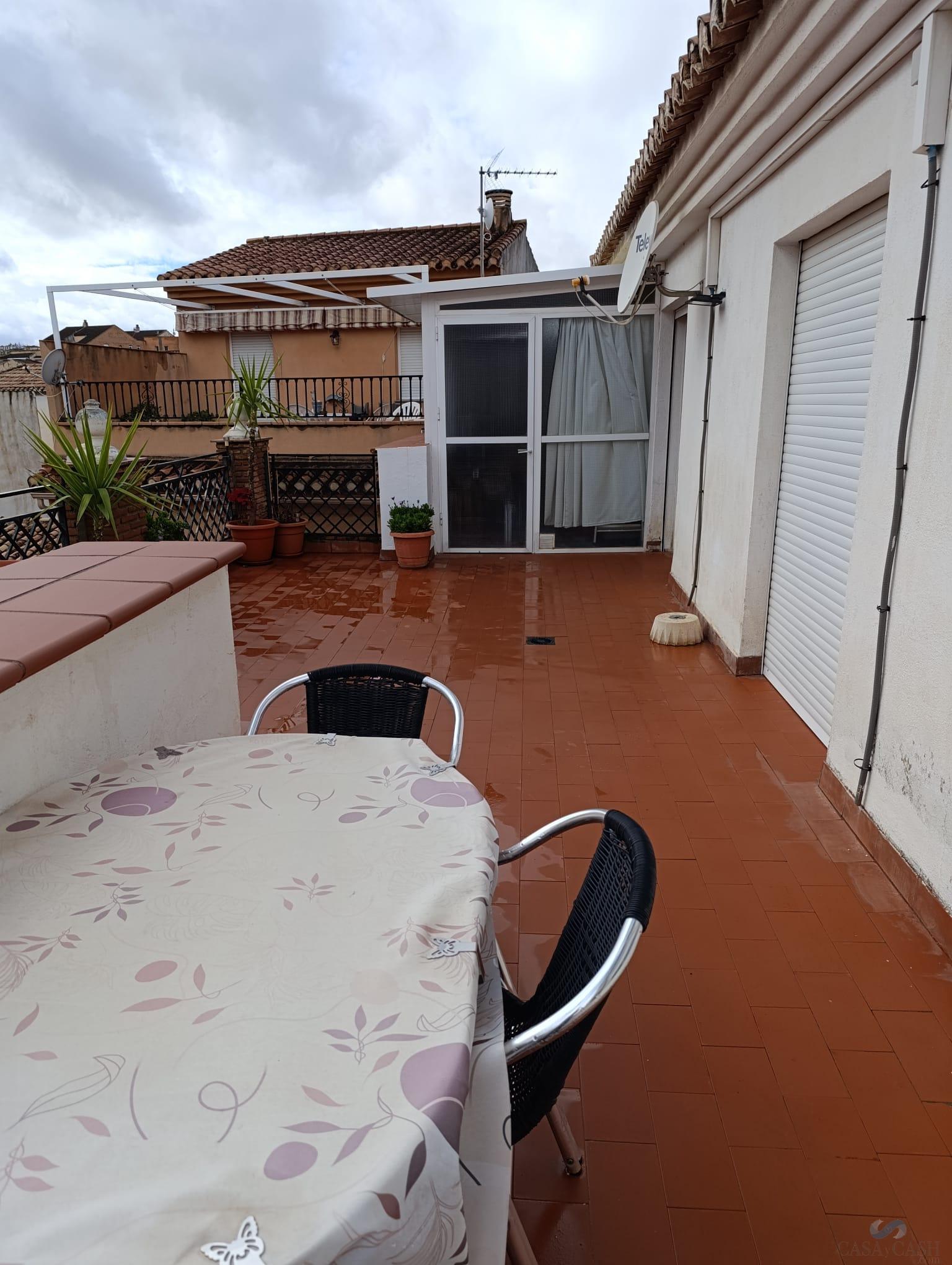 Venta de Ático en La Zubia