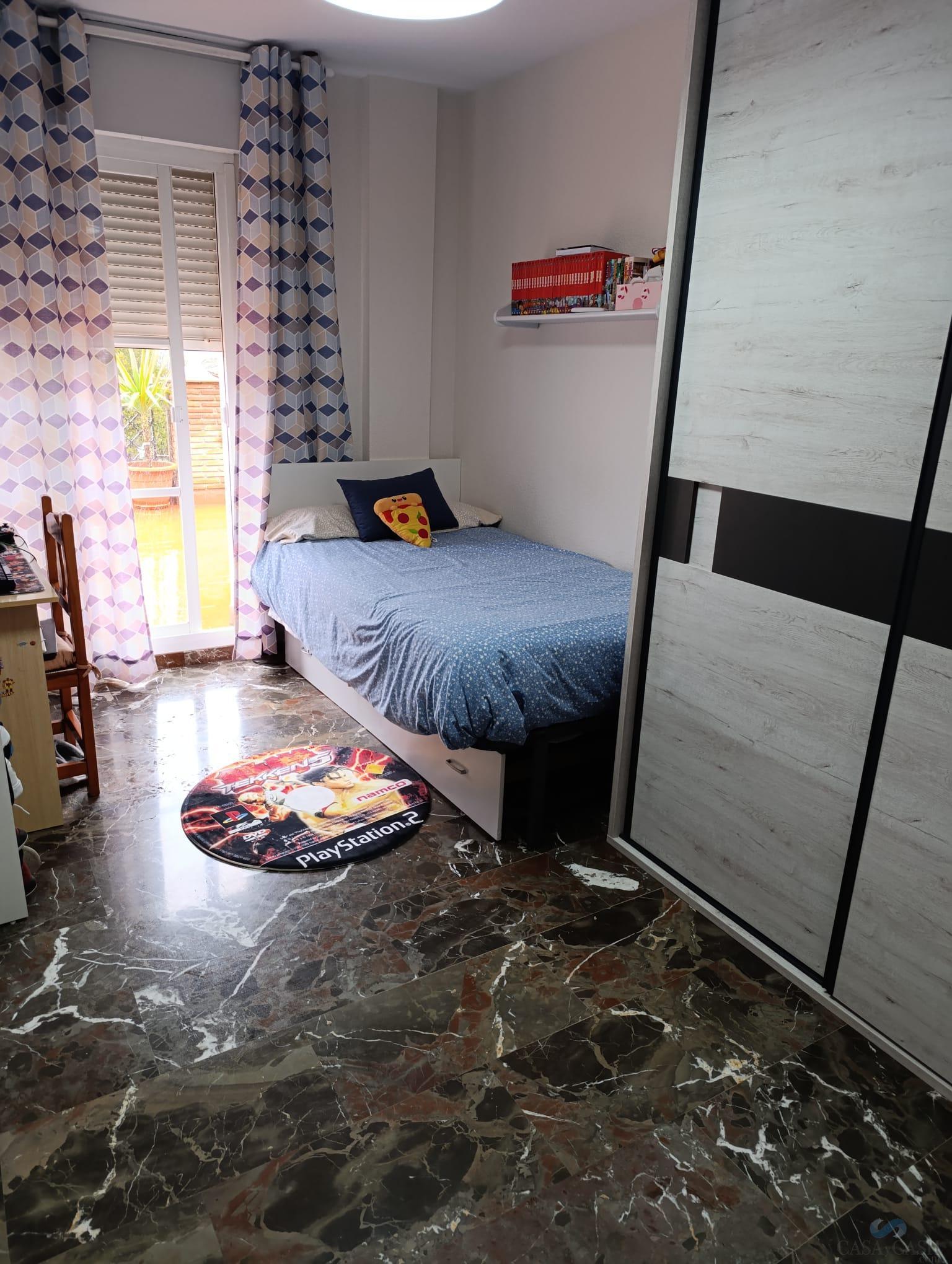 Venta de Ático en La Zubia