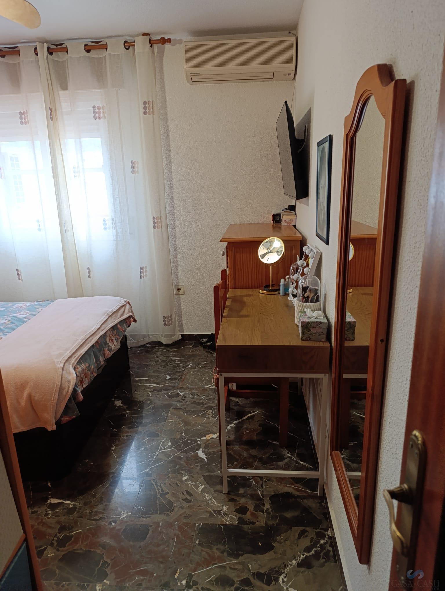 Venta de Ático en La Zubia