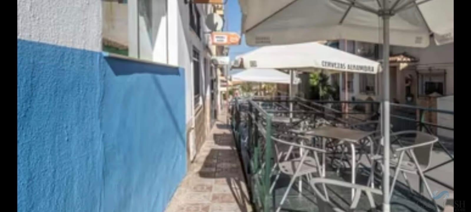 Venta de local en La Zubia