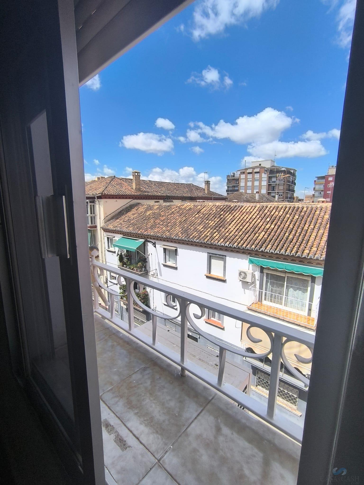 Venta de piso en Granada