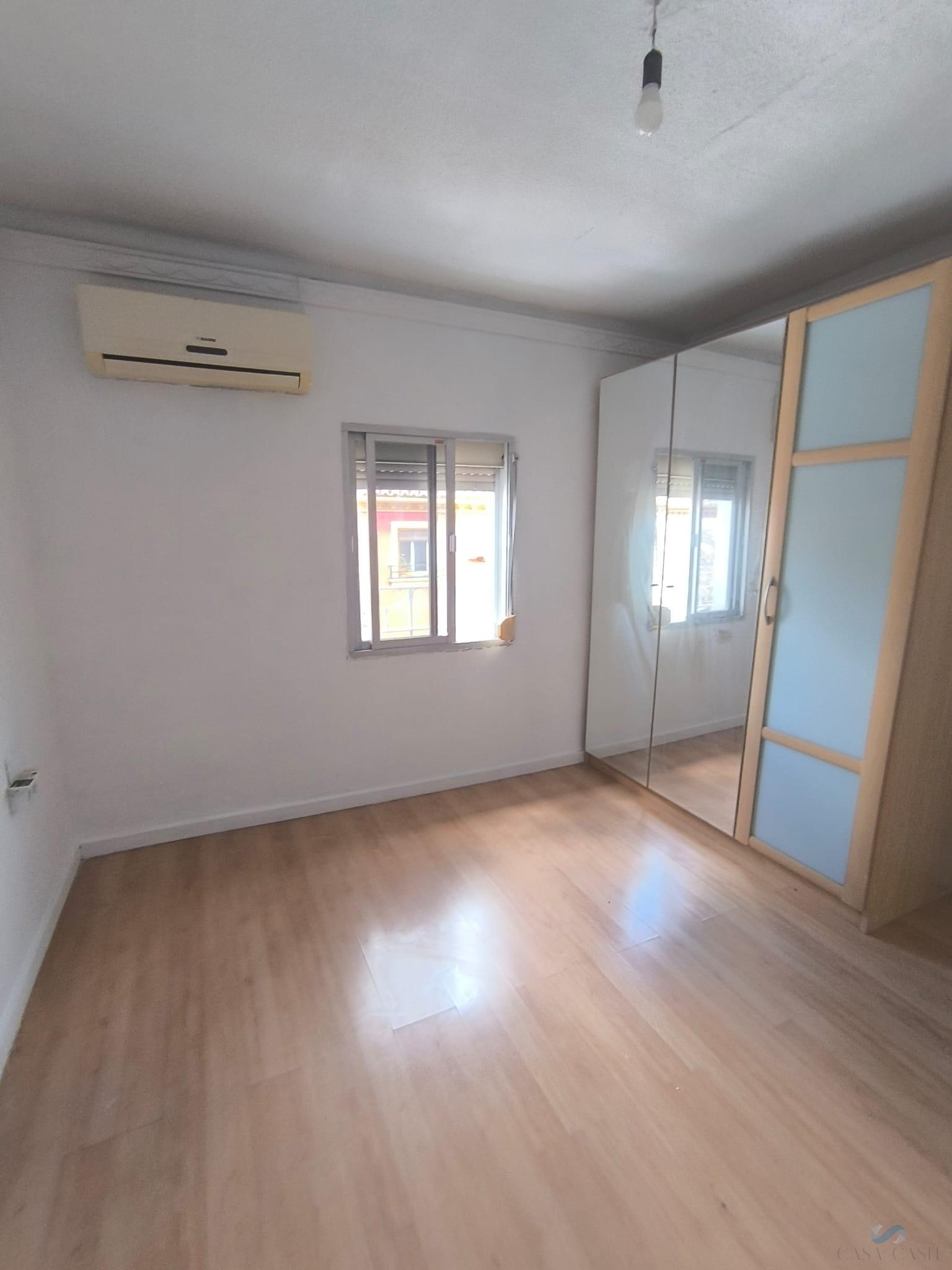 Venta de piso en Granada