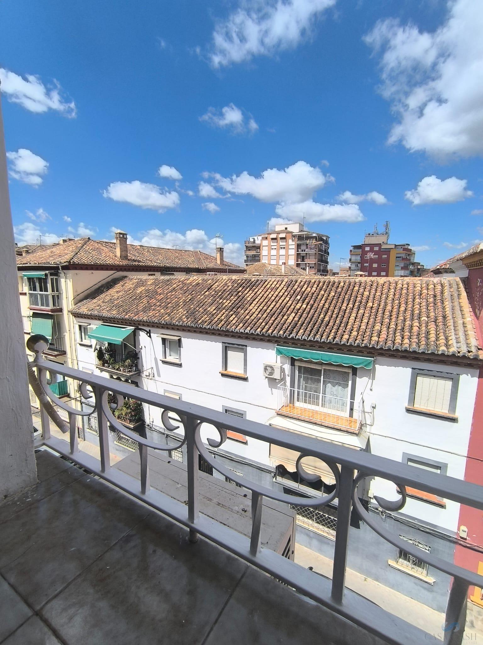 Venta de piso en Granada